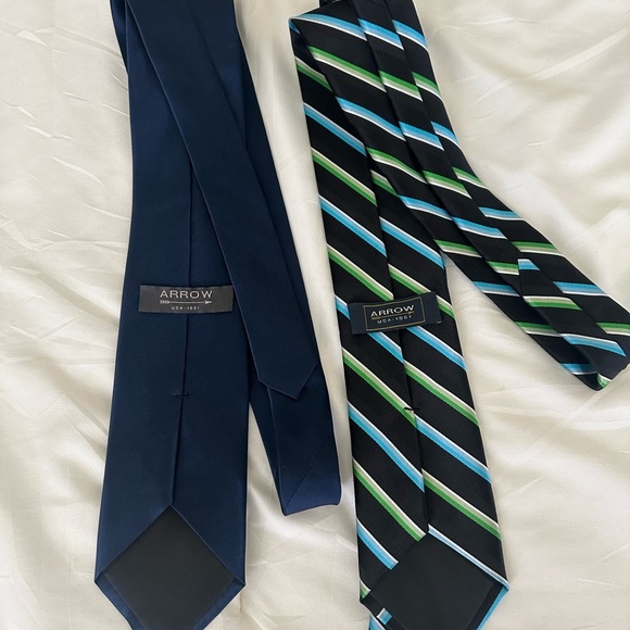 Men’s Business Ties Classic and Striped - Picture 3 of 7